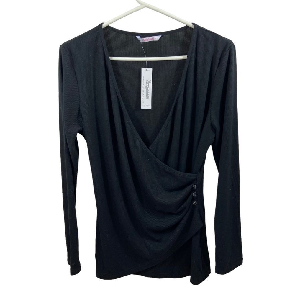 New with Tags Sexyasasu brand V Neck Long Sleeved Blouse‎ Size XS